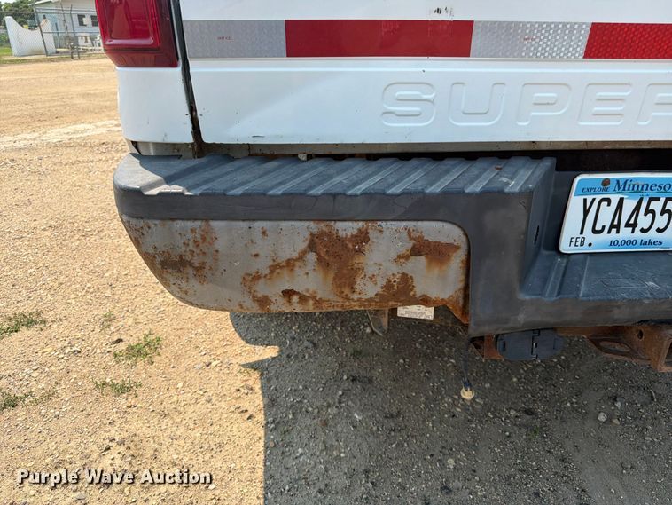 image for item DQ7939 2011 Ford F350 Super Duty Crew Cab pickup truck