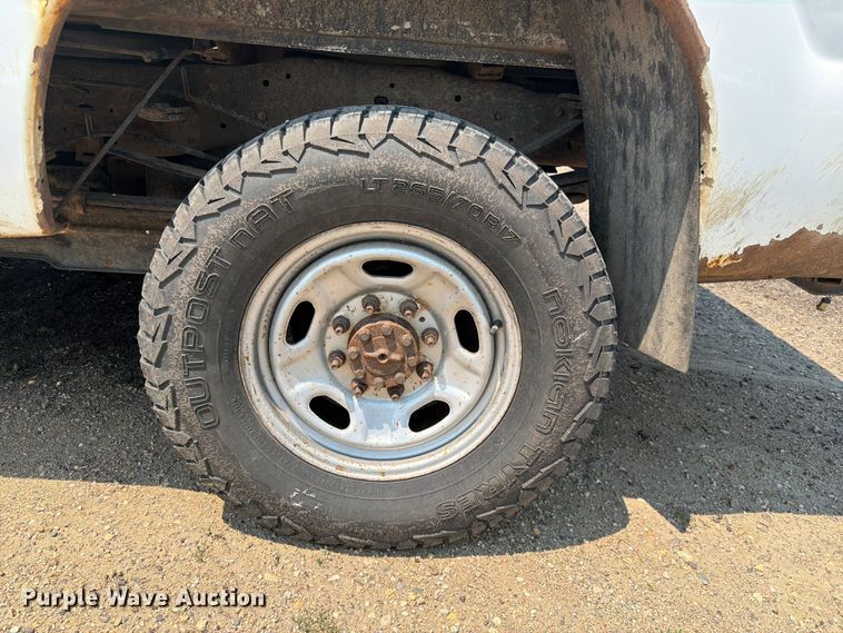 image for item DQ7939 2011 Ford F350 Super Duty Crew Cab pickup truck