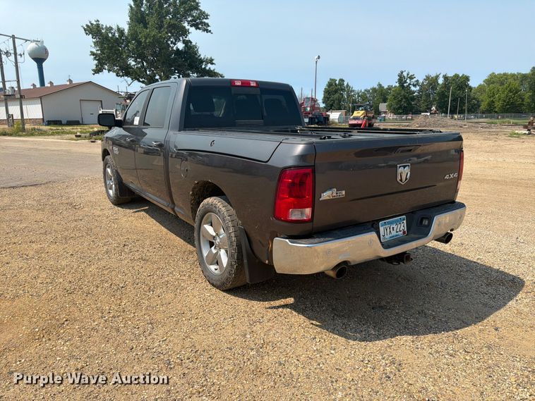 image for item DQ7942 2015 RAM 1500 Crew Cab pickup truck