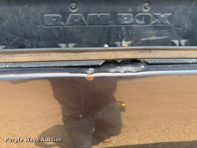 image for item DQ7942 2015 RAM 1500 Crew Cab pickup truck
