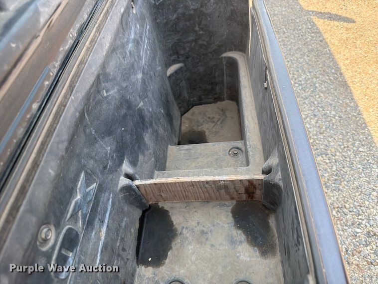 image for item DQ7942 2015 RAM 1500 Crew Cab pickup truck