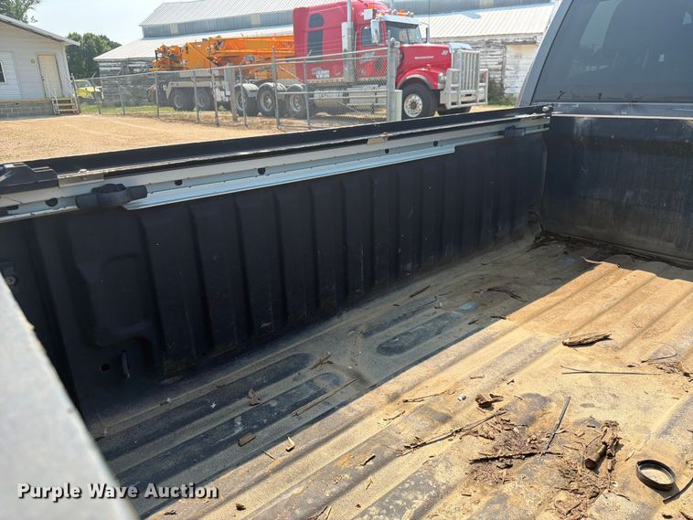 image for item DQ7942 2015 RAM 1500 Crew Cab pickup truck