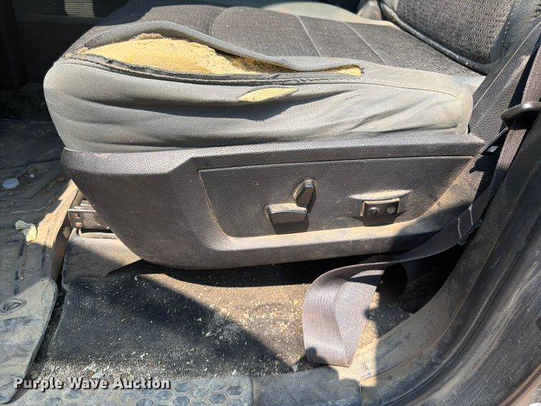 image for item DQ7942 2015 RAM 1500 Crew Cab pickup truck