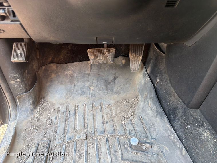 image for item DQ7942 2015 RAM 1500 Crew Cab pickup truck