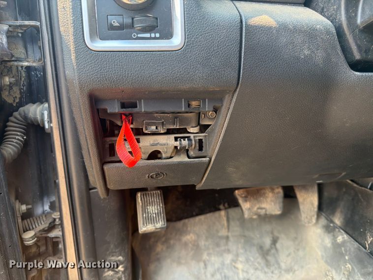image for item DQ7942 2015 RAM 1500 Crew Cab pickup truck