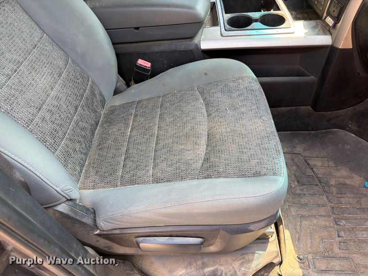 image for item DQ7942 2015 RAM 1500 Crew Cab pickup truck