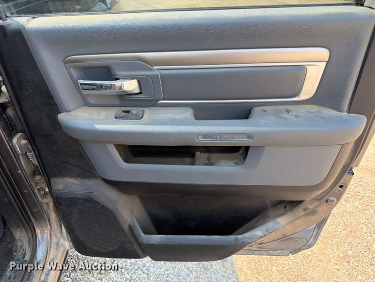 image for item DQ7942 2015 RAM 1500 Crew Cab pickup truck
