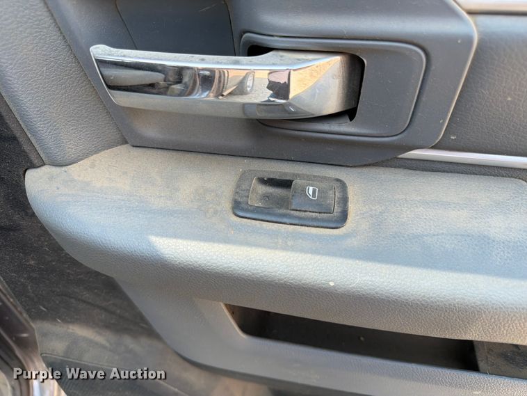 image for item DQ7942 2015 RAM 1500 Crew Cab pickup truck