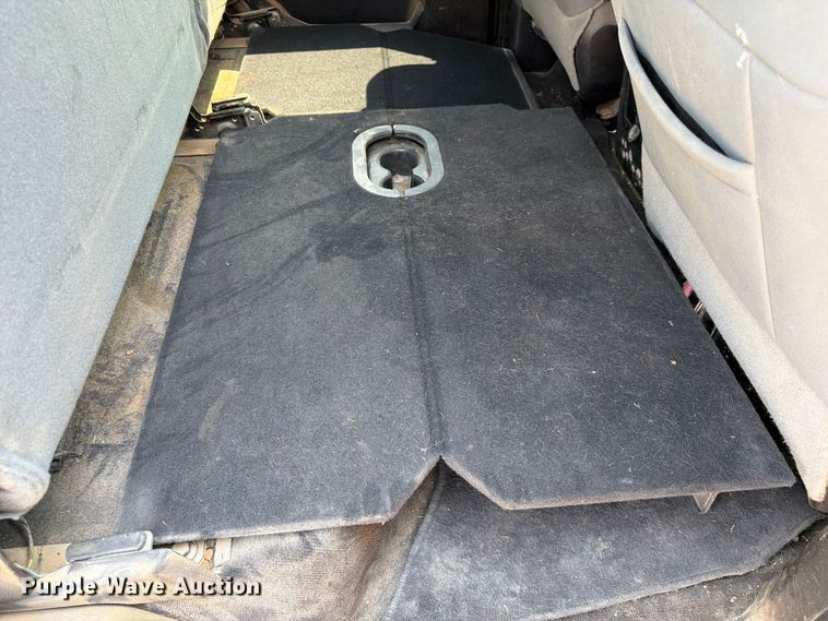 image for item DQ7942 2015 RAM 1500 Crew Cab pickup truck