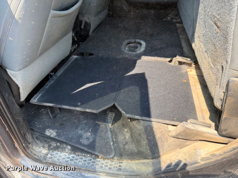 image for item DQ7942 2015 RAM 1500 Crew Cab pickup truck