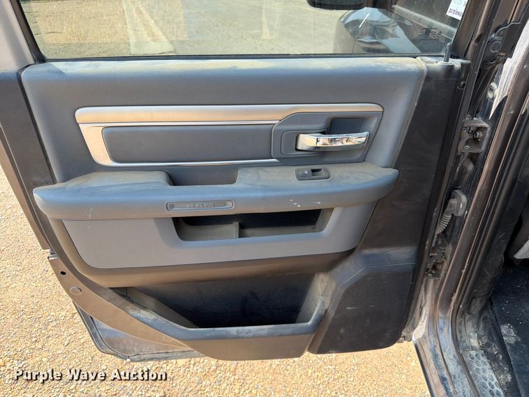 image for item DQ7942 2015 RAM 1500 Crew Cab pickup truck