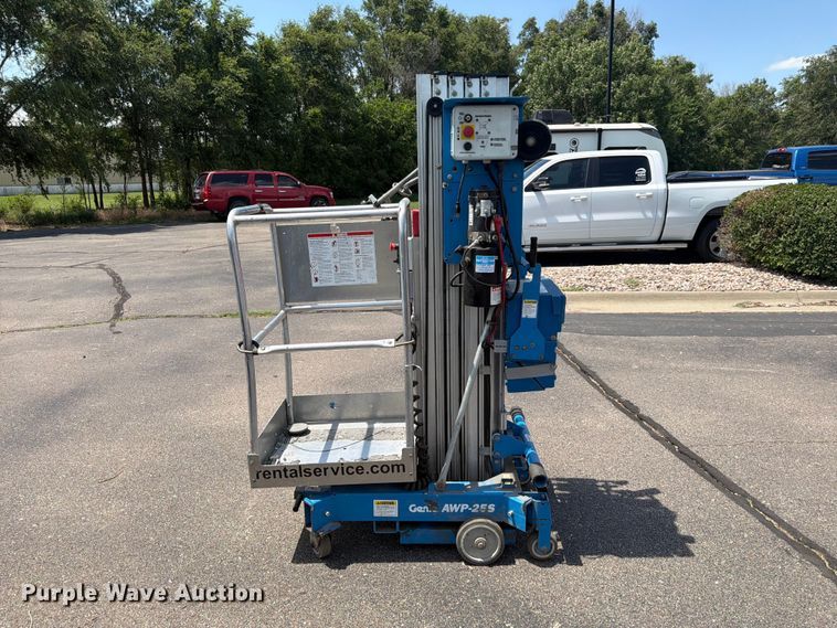 image for item DQ7944 Genie AWP-25S vertical lift