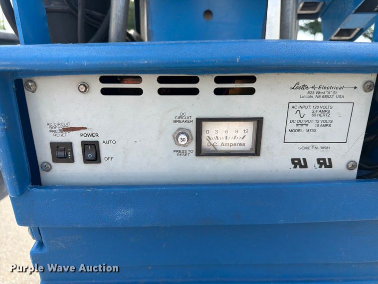 image for item DQ7944 Genie AWP-25S vertical lift
