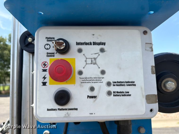 image for item DQ7944 Genie AWP-25S vertical lift