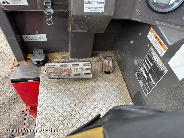 image for item DQ7954 2016 Manitou TMT 55 HT forklift