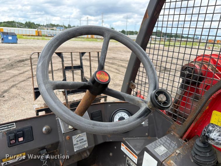 image for item DQ7954 2016 Manitou TMT 55 HT forklift
