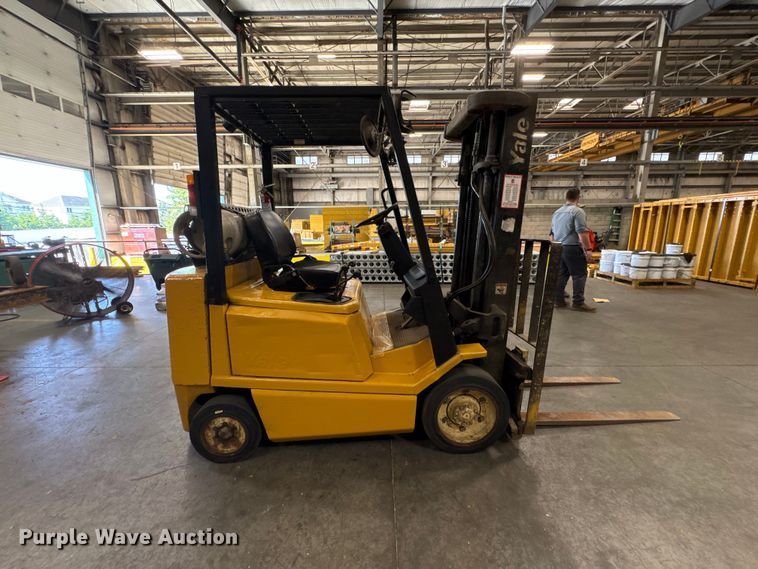 image for item DT2902 Yale GLC050RG forklift