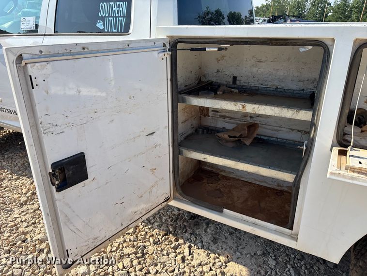 image for item DU6320 2021 RAM 3500 Crew Cab utility bed pickup truck
