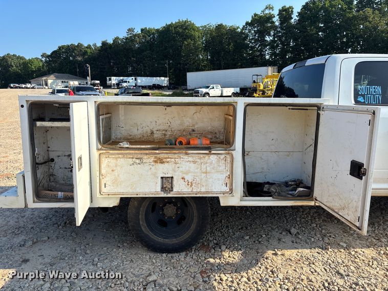 image for item DU6320 2021 RAM 3500 Crew Cab utility bed pickup truck