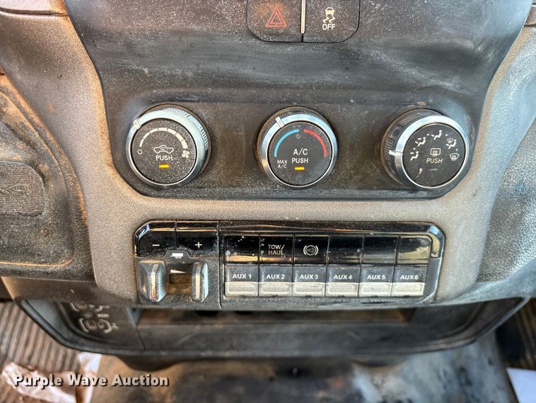 image for item DU6320 2021 RAM 3500 Crew Cab utility bed pickup truck
