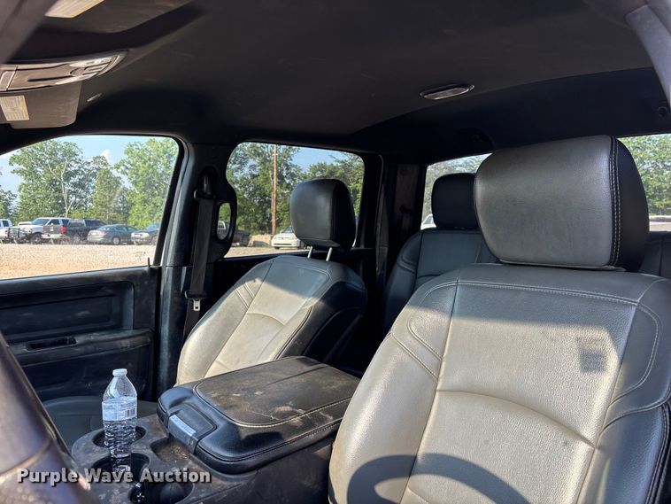 image for item DU6320 2021 RAM 3500 Crew Cab utility bed pickup truck
