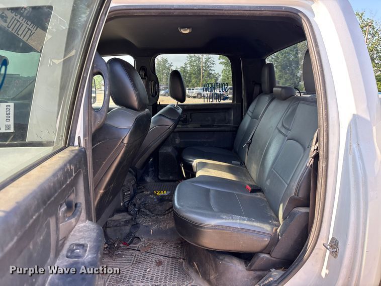 image for item DU6320 2021 RAM 3500 Crew Cab utility bed pickup truck