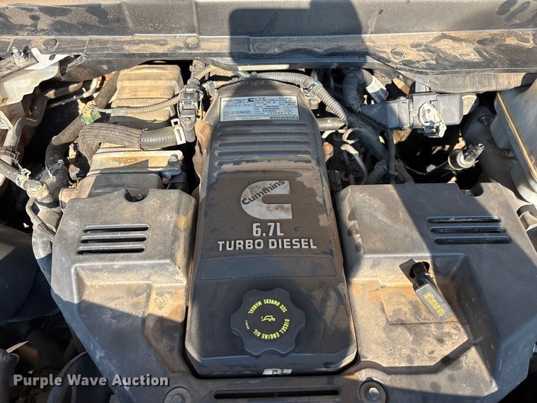 image for item DU6328 2020 RAM 5500 Crew Cab flatbed truck