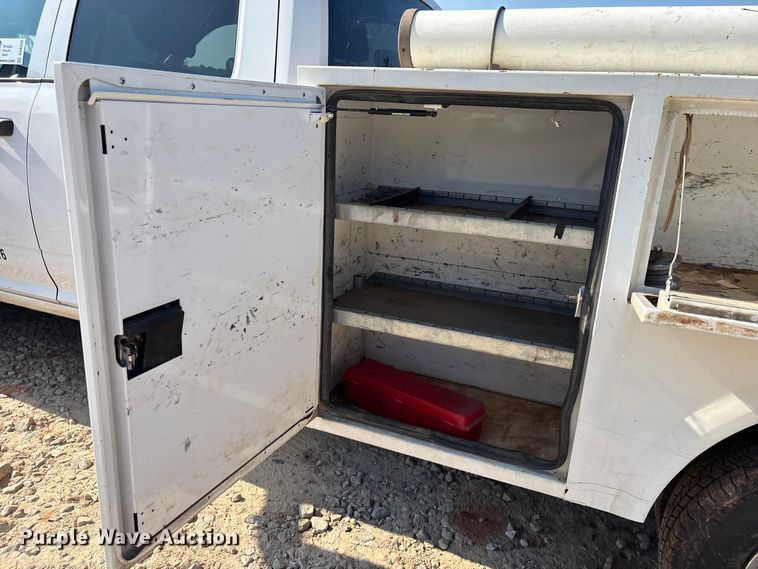 image for item DU6329 2021 RAM 3500 Crew Cab utility bed pickup truck