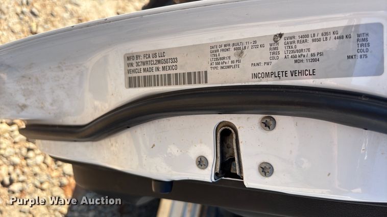 image for item DU6329 2021 RAM 3500 Crew Cab utility bed pickup truck
