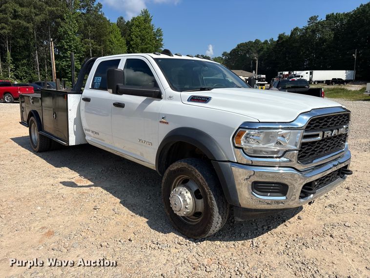 image for item DU6331 2021 RAM 4500 Crew Cab flatbed truck