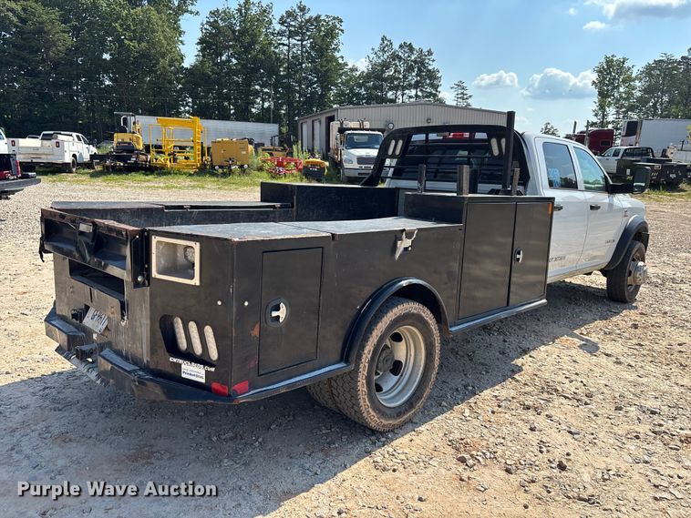 image for item DU6331 2021 RAM 4500 Crew Cab flatbed truck