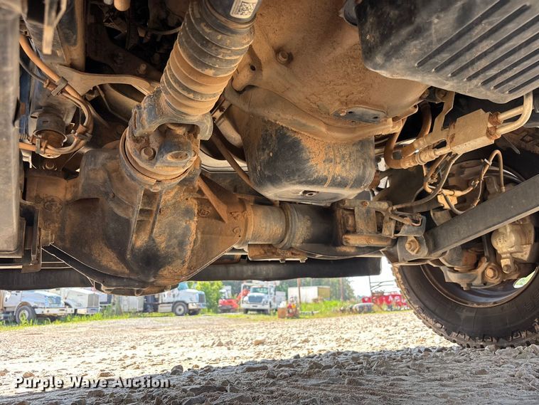 image for item DU6331 2021 RAM 4500 Crew Cab flatbed truck