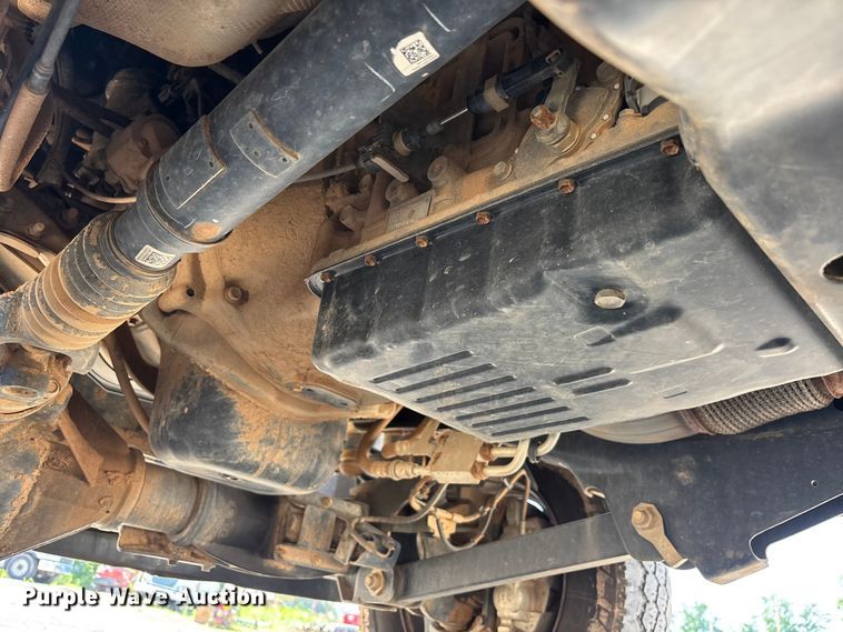image for item DU6331 2021 RAM 4500 Crew Cab flatbed truck