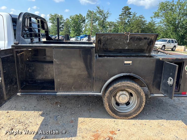 image for item DU6331 2021 RAM 4500 Crew Cab flatbed truck
