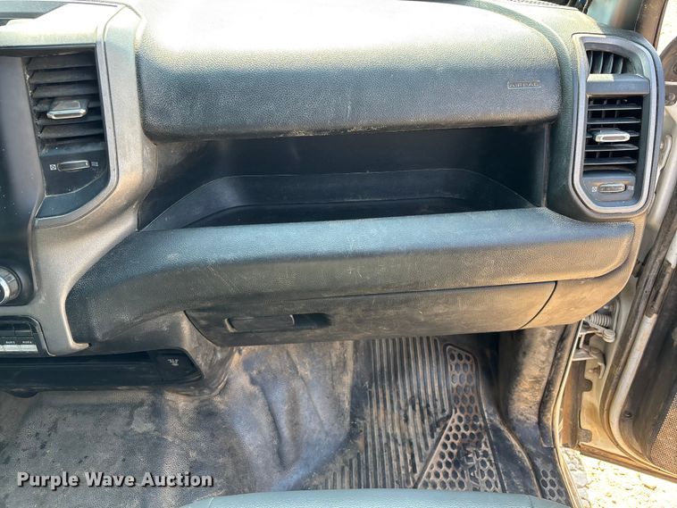 image for item DU6331 2021 RAM 4500 Crew Cab flatbed truck