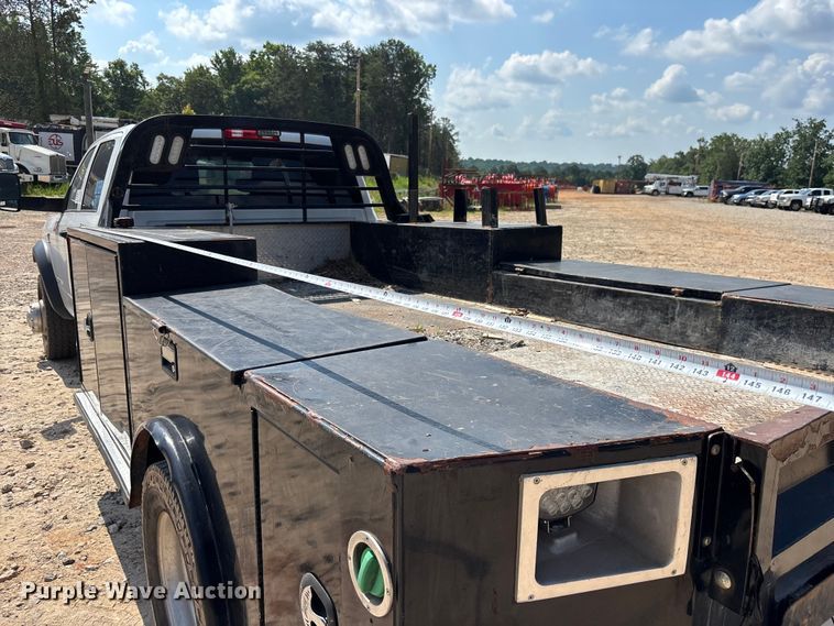 image for item DU6331 2021 RAM 4500 Crew Cab flatbed truck