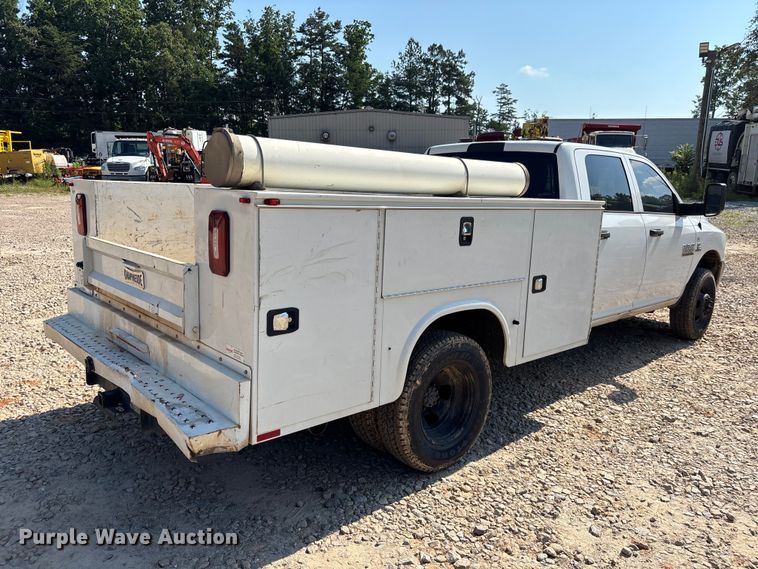 image for item DU6332 2018 RAM 3500 Crew Cab utility bed pickup truck