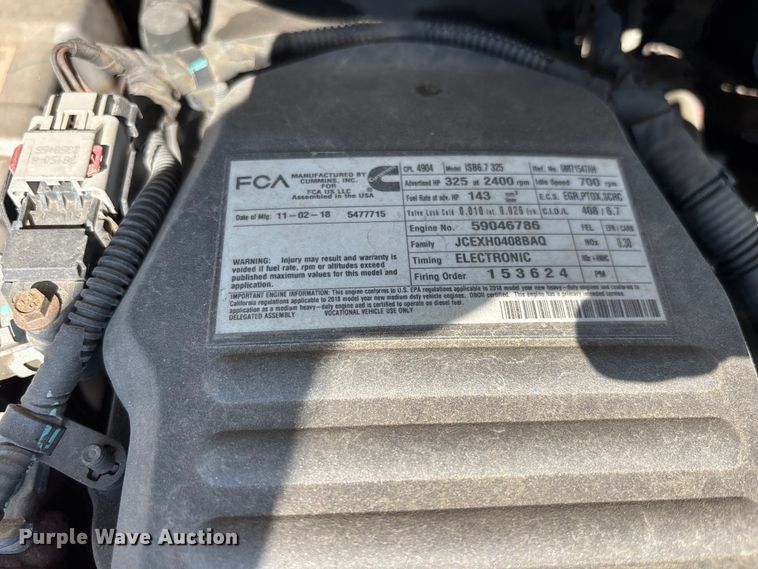 image for item DU6332 2018 RAM 3500 Crew Cab utility bed pickup truck