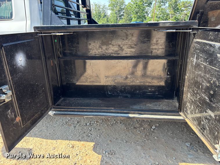 image for item DU6333 2020 RAM 5500 Crew Cab flatbed truck