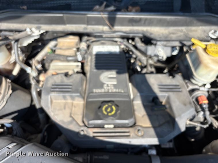 image for item DU6333 2020 RAM 5500 Crew Cab flatbed truck