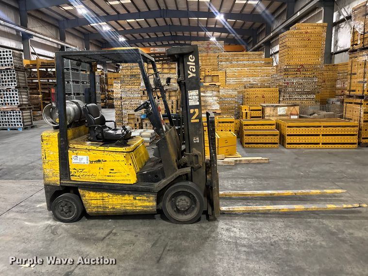 image for item DU6353 Yale GLC050TFNUAE084 forklift