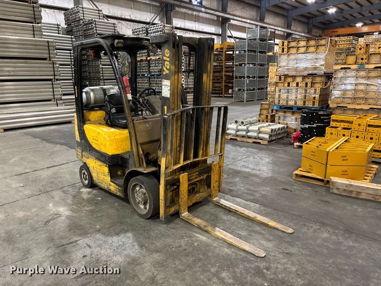 image for item DU6354 2007 Yale GLC050VXNURE083 forklift