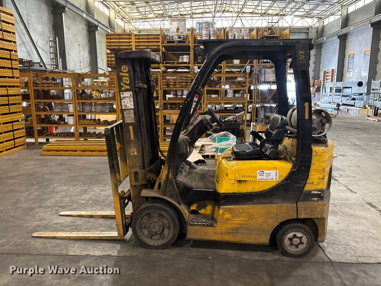 image for item DU6354 2007 Yale GLC050VXNURE083 forklift