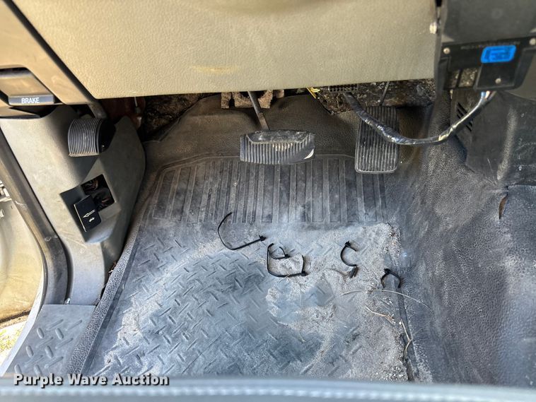 image for item DU6357 2007 Ford F150 Ext. Cab pickup truck
