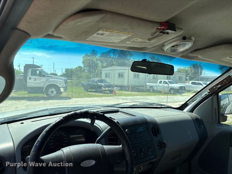 image for item DU6357 2007 Ford F150 Ext. Cab pickup truck