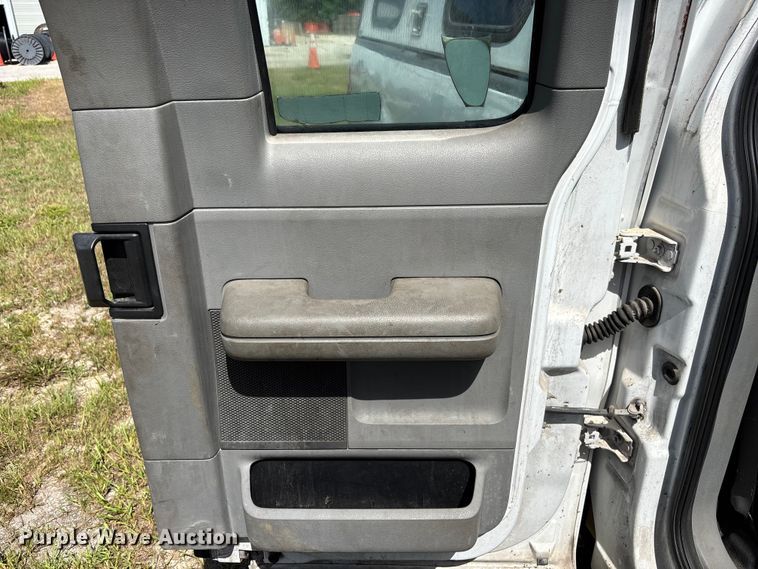 image for item DU6357 2007 Ford F150 Ext. Cab pickup truck
