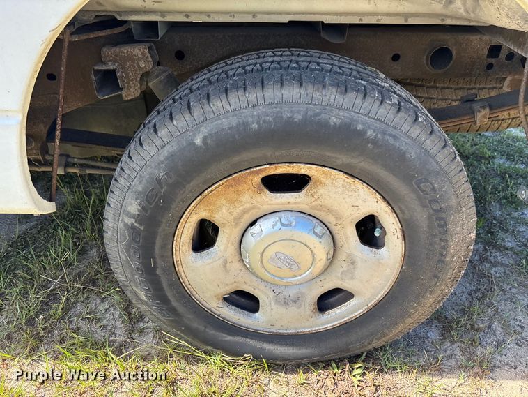 image for item DU6357 2007 Ford F150 Ext. Cab pickup truck