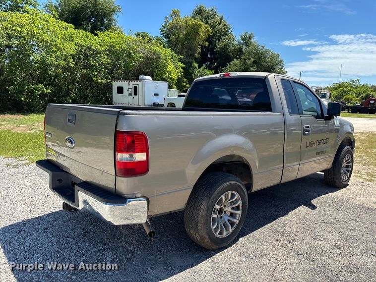 image for item DU6358 2006 Ford F150 pickup truck
