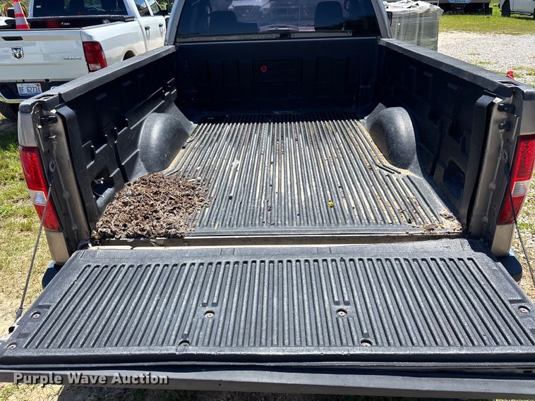 image for item DU6358 2006 Ford F150 pickup truck