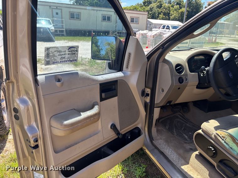image for item DU6358 2006 Ford F150 pickup truck